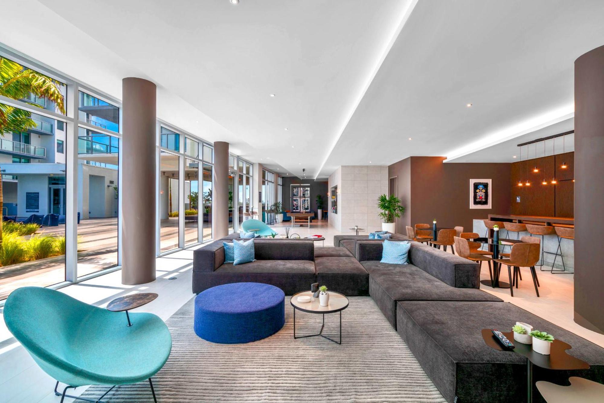 Luxury Near Design District * Miami